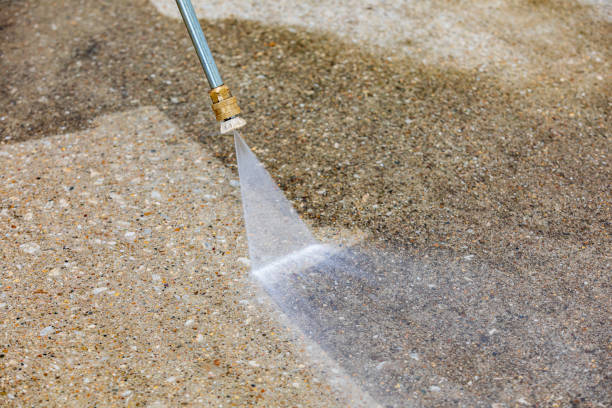 Best Pool Deck Cleaning  in Clear Lake, WA
